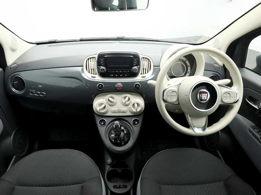 Interior view of Fiat 500