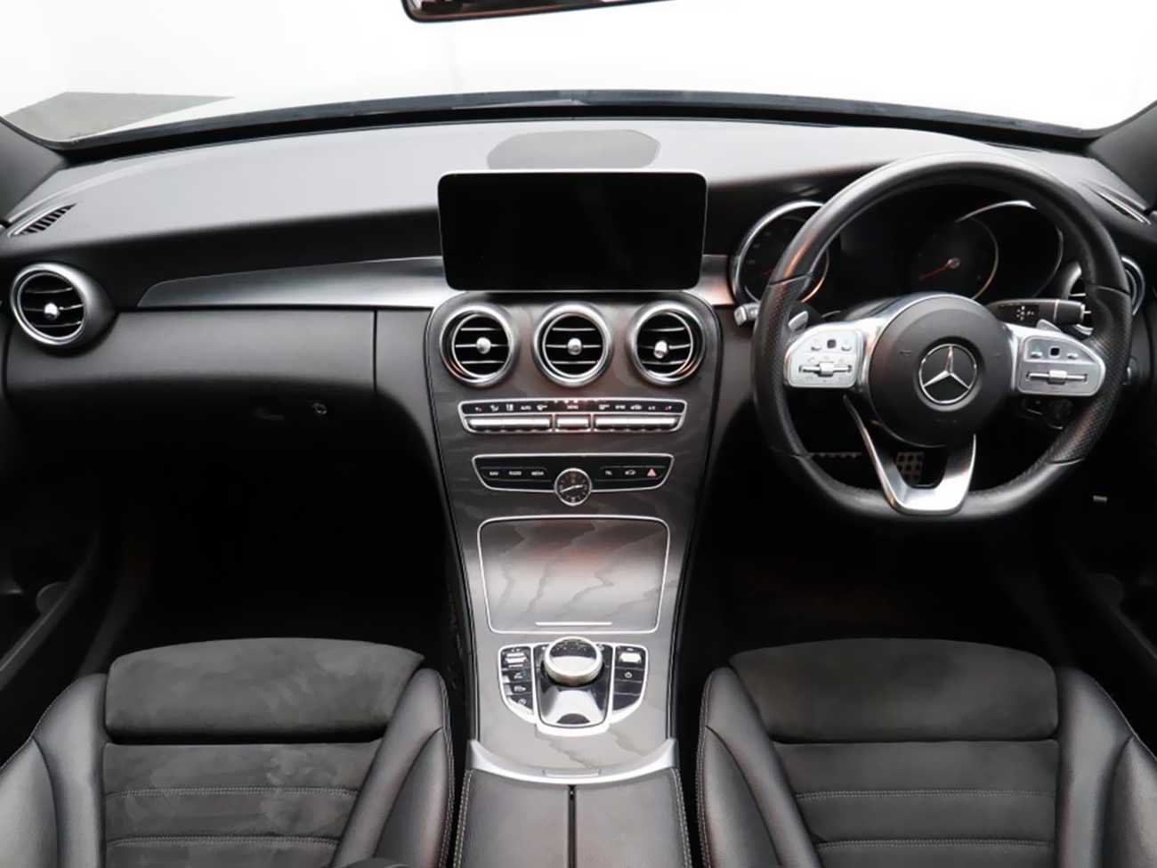 Mercedes-Benz C Class interior