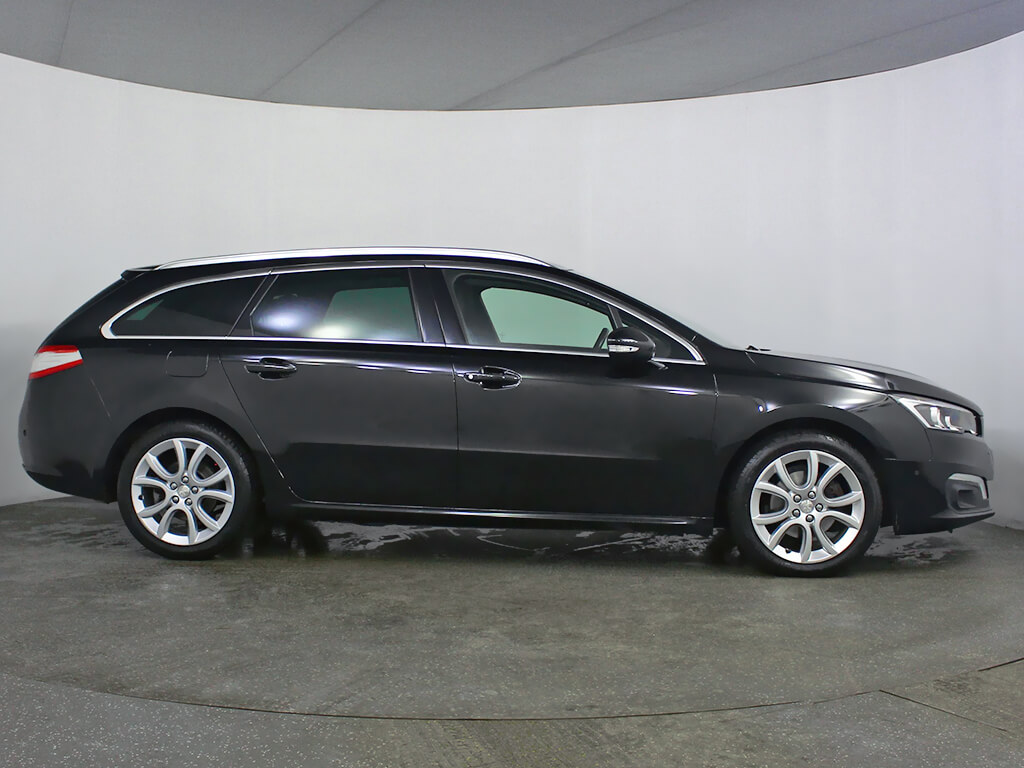 side view of Carbase Peugeot 508 SW