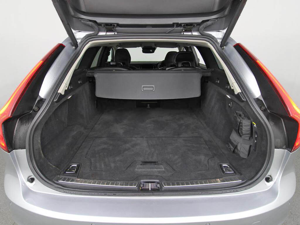 View of the boot of Carbase Volvo V90
